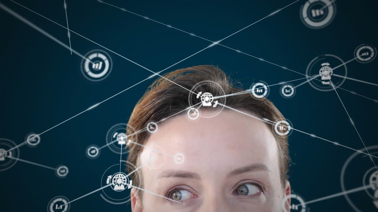 animación de una mujer caucásica con una red de conexiones con iconos sociales