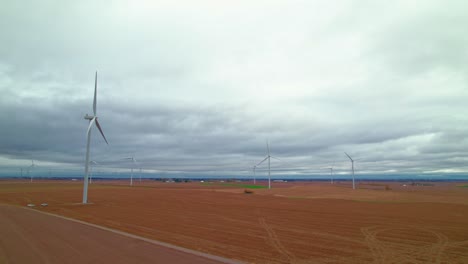 solitary idle wind turbine looms in iowa's landscape, symbolizing renewable energy challenges, new sharon, iowa, usa