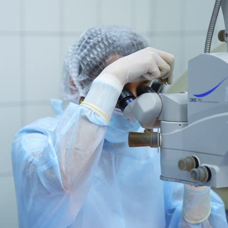 ophthalmology laser microscope operation