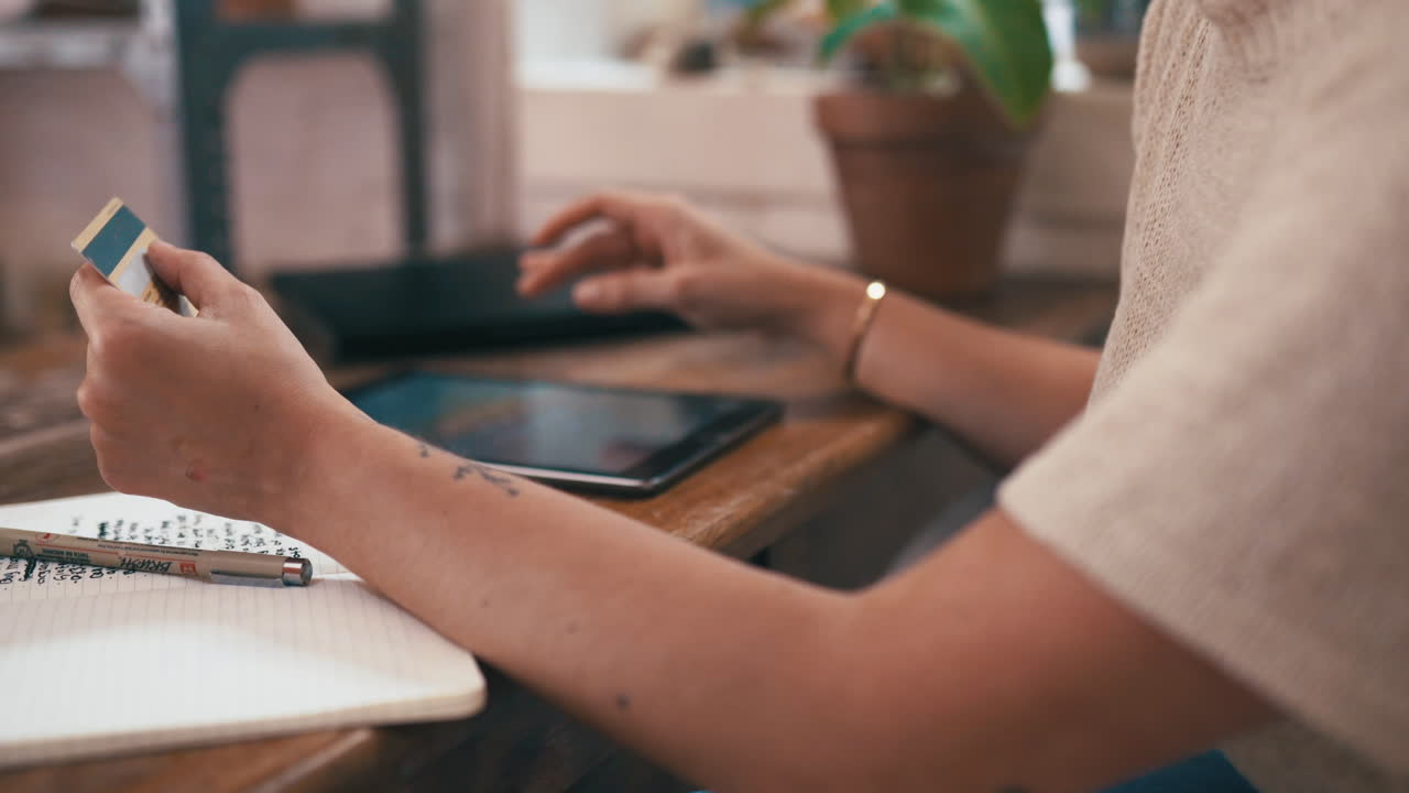 un poco de terapia de compras nunca hace daño.