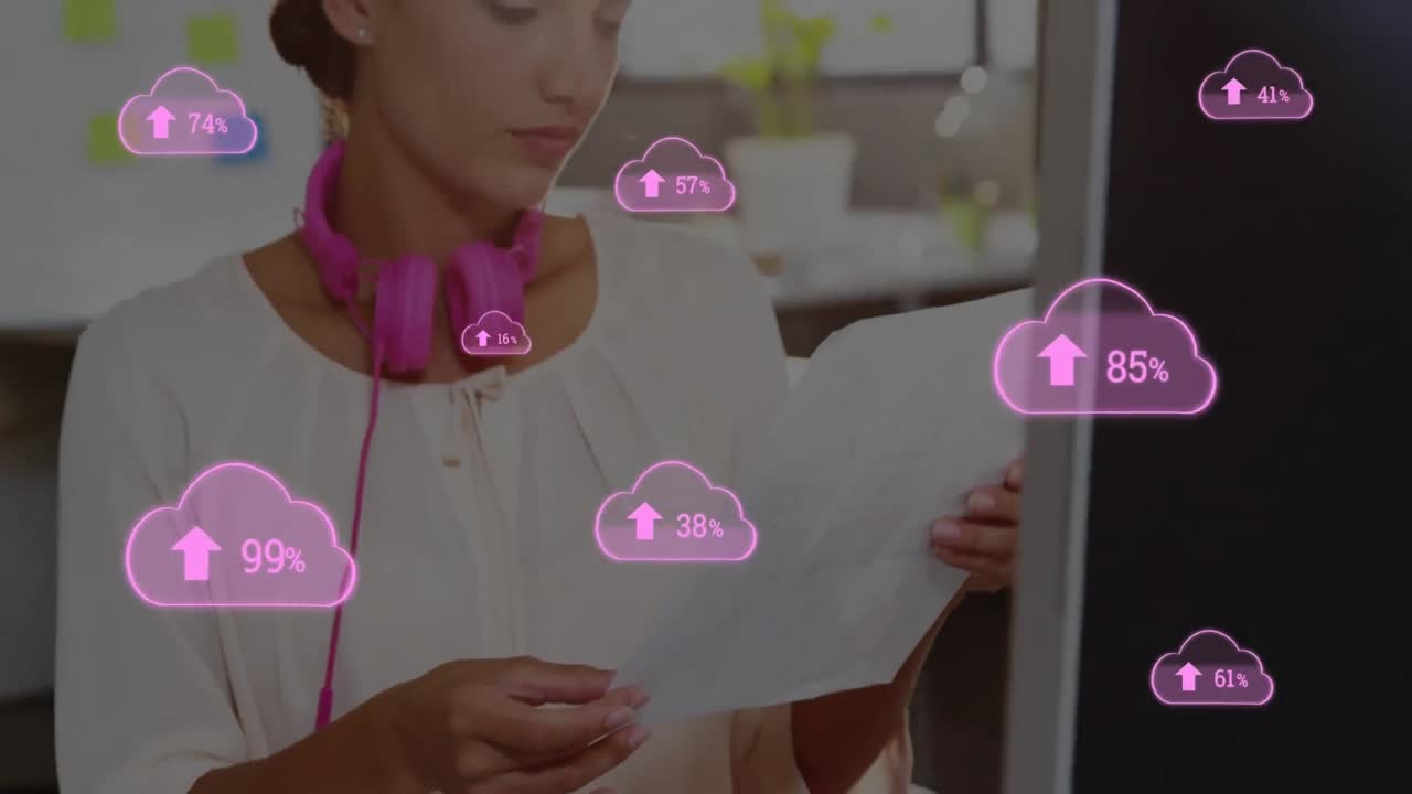 핑크색 헤드폰을 들고 핑크색 구름 위에 있는 백인 여성의 애니메이션