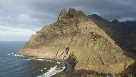 Coastal-scenery-at-Punta-del-Hidalgo-during-a-cloudy-day,-Tenerife