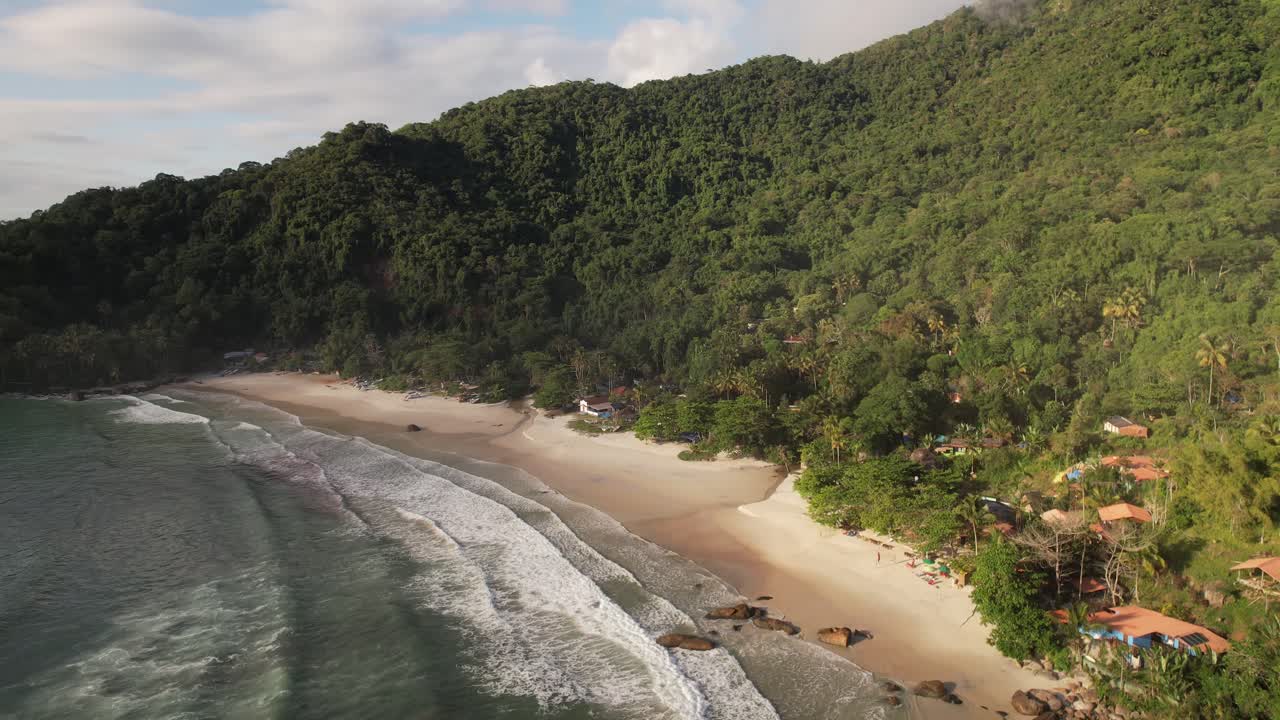 playa paraíso en río de janeiro brasil