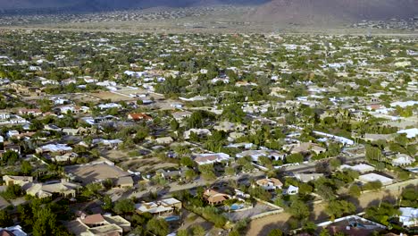 Paisaje-De-Arizona-De-Viviendas-Suburbanas-En-Barrios-De-La-Ciudad-De-Scottsdale,-Antena