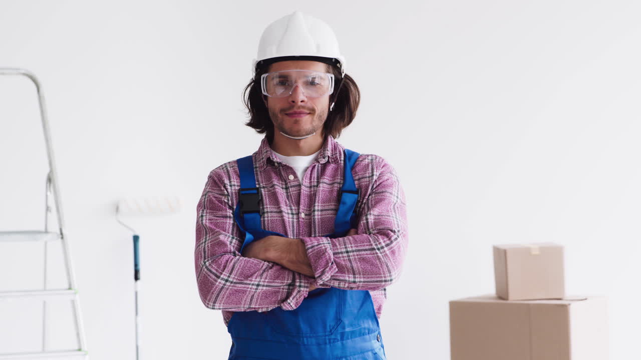trabajador de la construcción con equipo de protección
