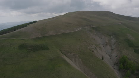 Aufnahmen-Von-Bergdrohnen,-Die-Mit-Der-DJI-Mavic-2-Pro-Aufgenommen-Wurden