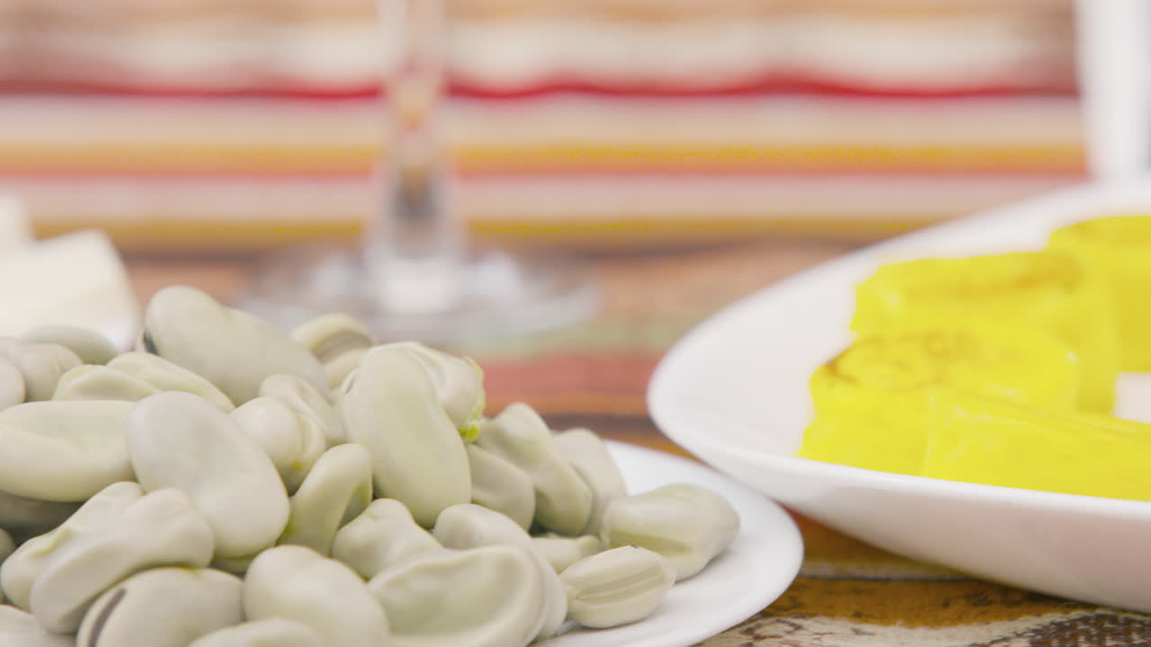 치즈 에콰도르 스내치를 곁들인 ava 콩