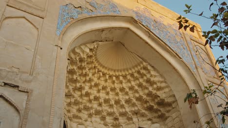 Ciudad-De-Bujara,-Uzbekistán-Abdul-Aziz-Khan-Madrassa