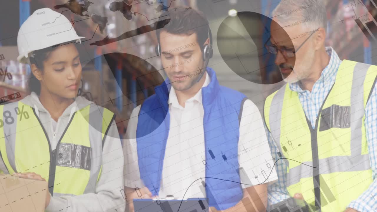 gerente discutiendo con sus trabajadores 4k