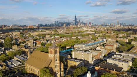 Aerial-Establishing-Shot-of-Pilsen,-Mexican-Community,-in-Chicago-on-Fall-Day