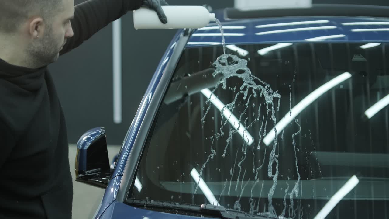 Professionele autoreiniging – wassen, keramische coating en interieurreiniging