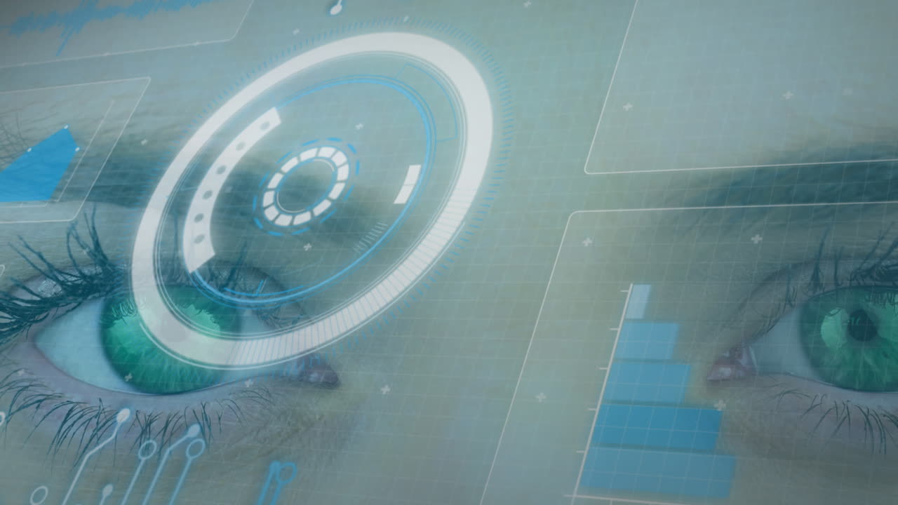 animación de escaneo de alcance y procesamiento de datos en pantallas sobre el rostro de la mujer