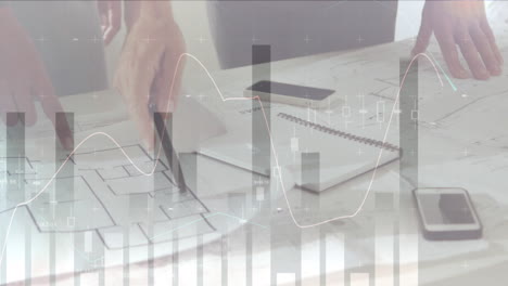 animación de estadísticas y procesamiento de datos financieros sobre arquitectos con planes en reunión