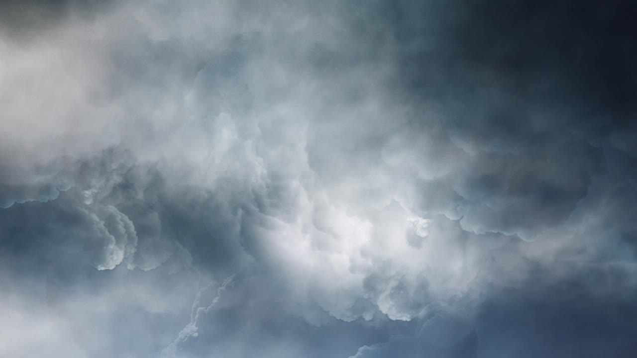 tormentas eléctricas ocurren nubes oscuras 4k