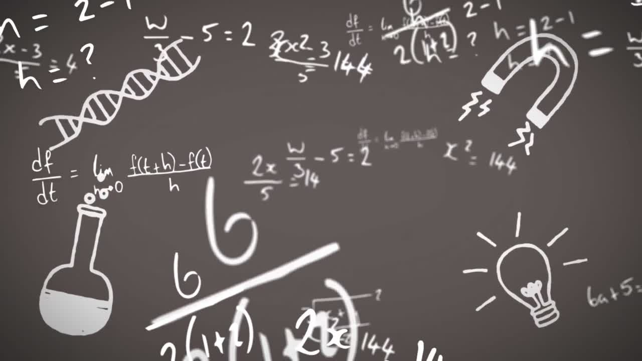 múltiples iconos de concepto escolar contra la pizarra negra