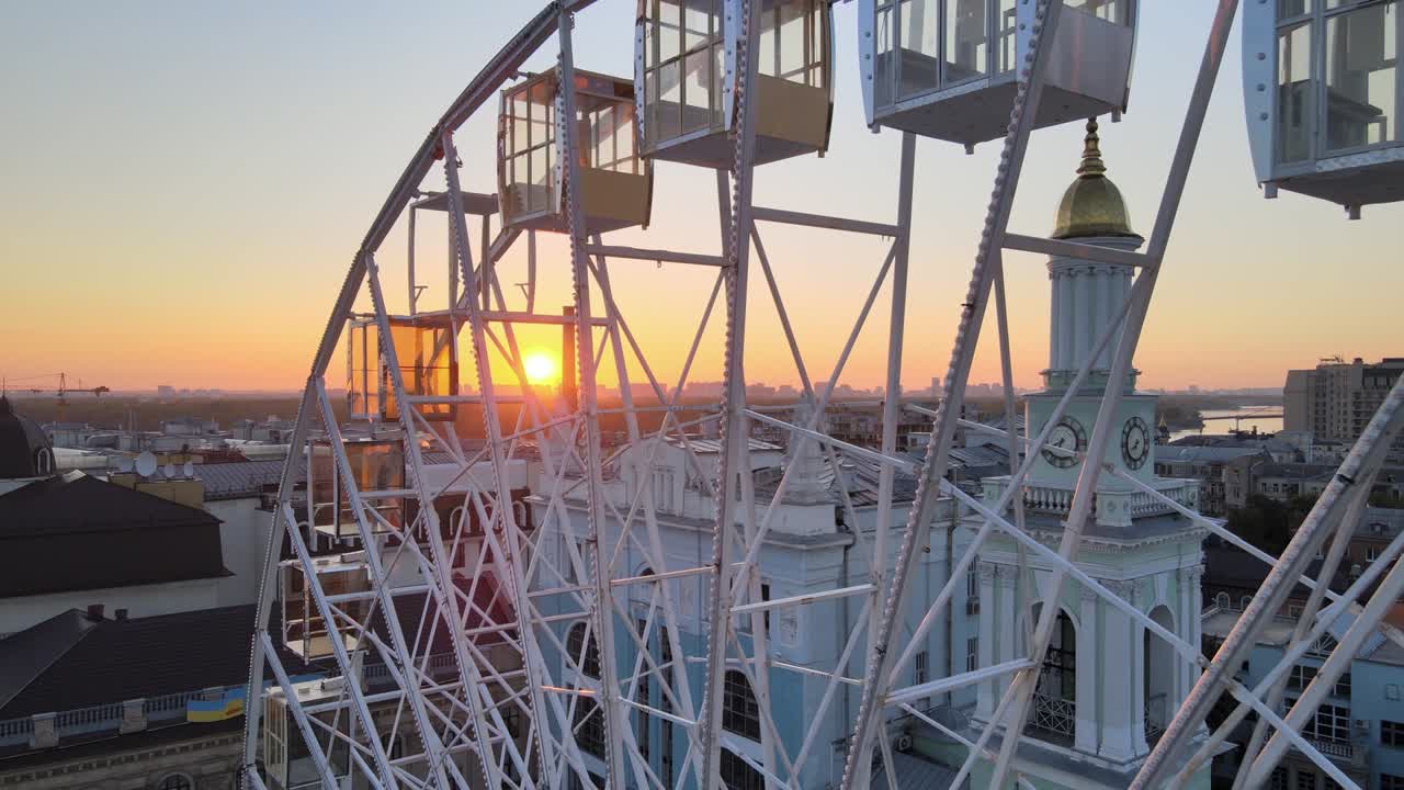 большое колесо обозрения в киеве, украина