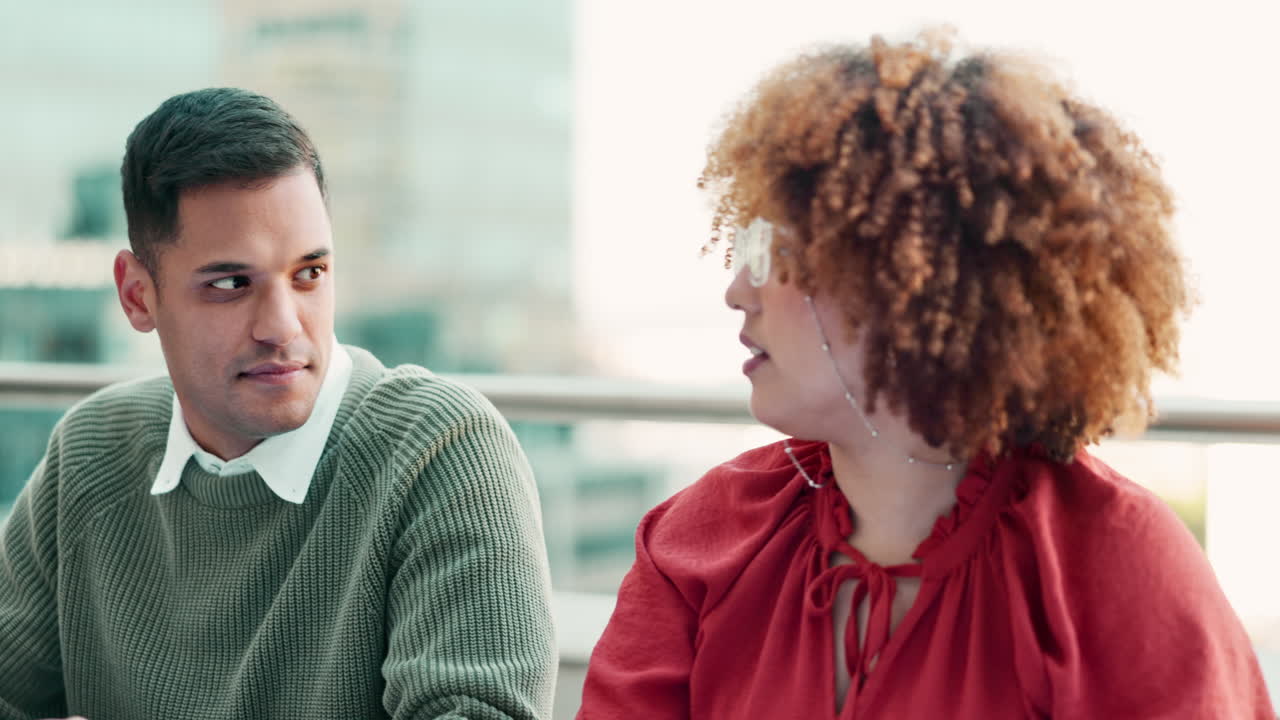 negocio, equipo y reunión para lluvia de ideas