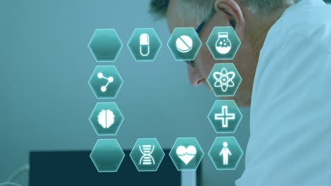 animación de iconos médicos y procesamiento de datos sobre científico masculino caucásico