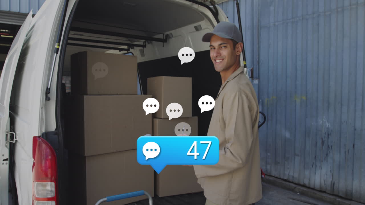 animación de la etiqueta de notificación con números cambiantes, icono y forma, hombre biracial con bloc de notas.