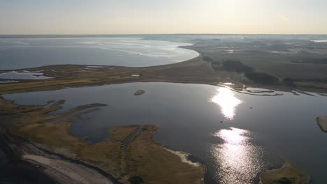 Paisaje-De-La-Costa-De-Agua-En-Dinamarca