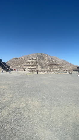 pyramid of the sun in teotihuacan dolly camera travelling. archaeological prehispanic indigenous aztec