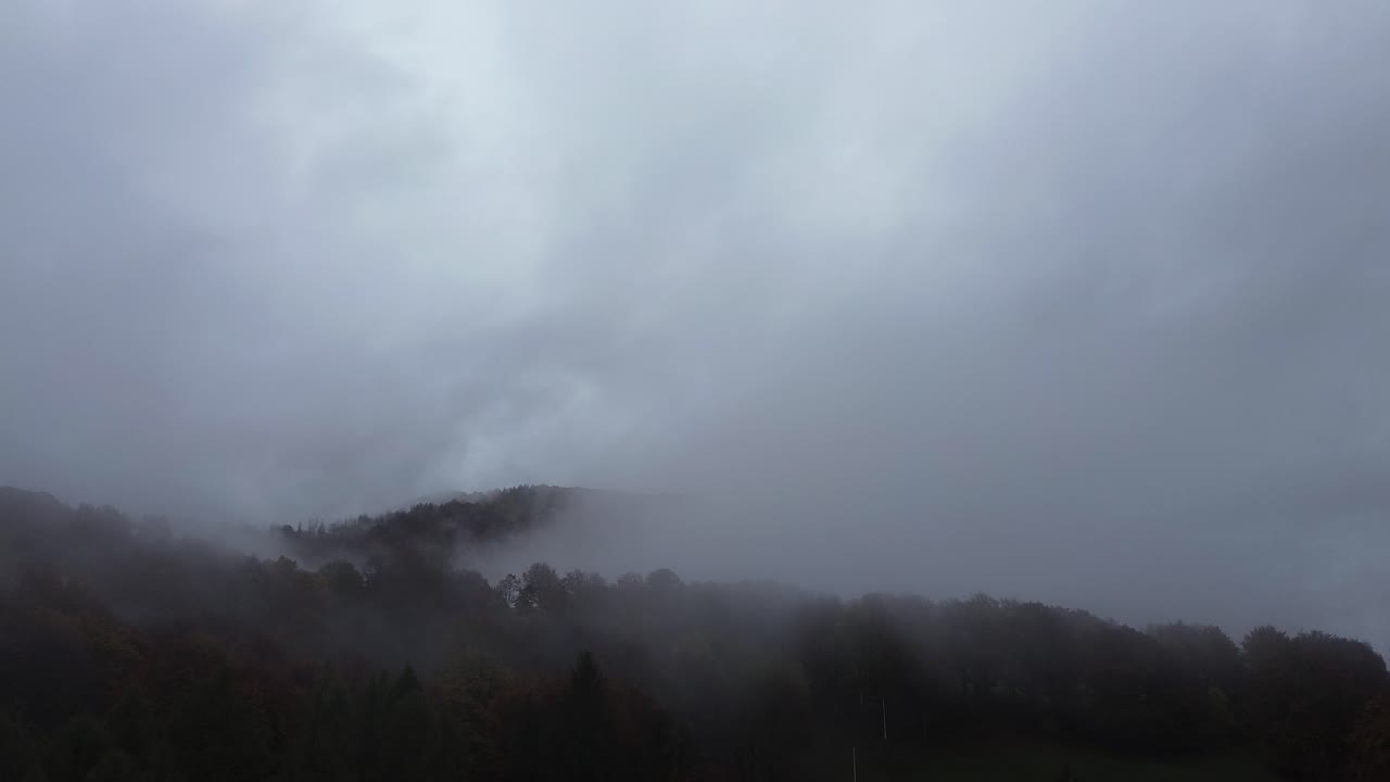 White clouds covering a mountain are nature's embrace and admiring them brings with it nostalgia and a cold ambiance that provokes feelings of heaven of God