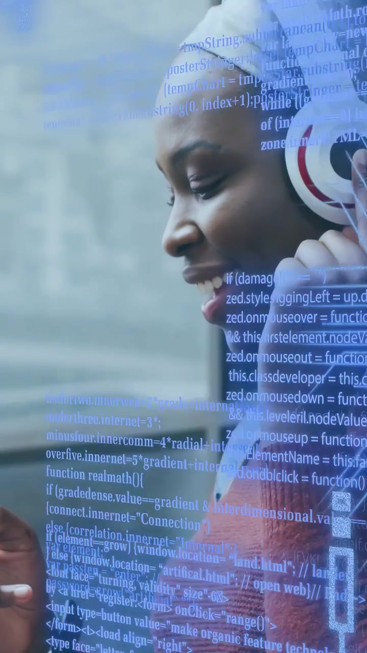 Vertikal video: Kvinde tapper på telefonen og rører ved ørerne i et tog, hvilket skaber et teknologisk torso-overlay, der indikerer, at hun kan lide lyden.