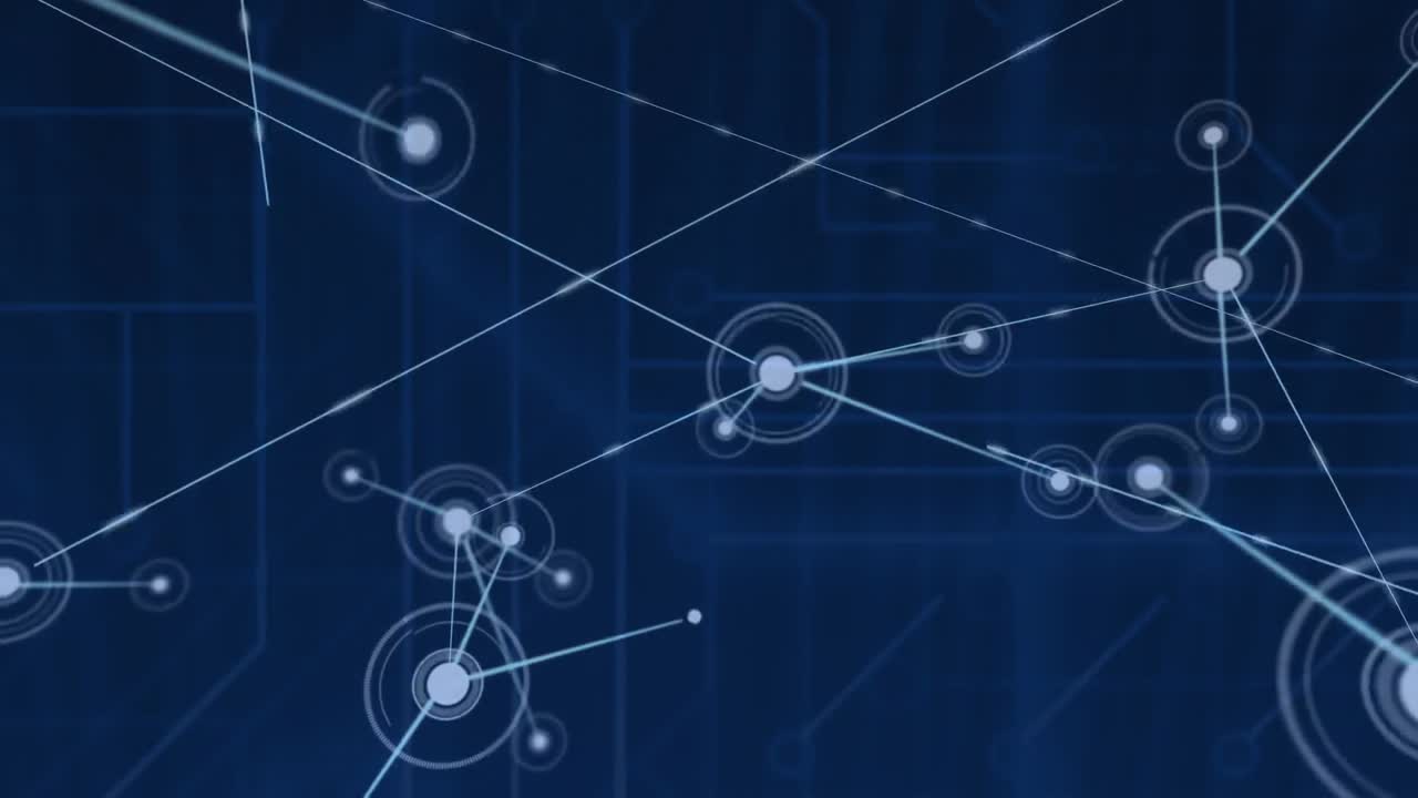 animación digital de la red de conexiones contra las conexiones de microprocesador sobre fondo azul