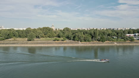 Margareteninsel-Von-Oben:-Budapests-Grünes-Meer