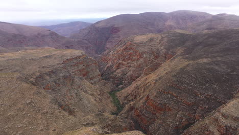 Gran-Cañón-En-Sudáfrica-Paisaje-De-Montañas-Rocosas