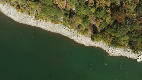 Top-View-Of-Dense-Autumn-Forest-In-Eagle-Hollow,-Arkansas,-USA---Drone-Shot