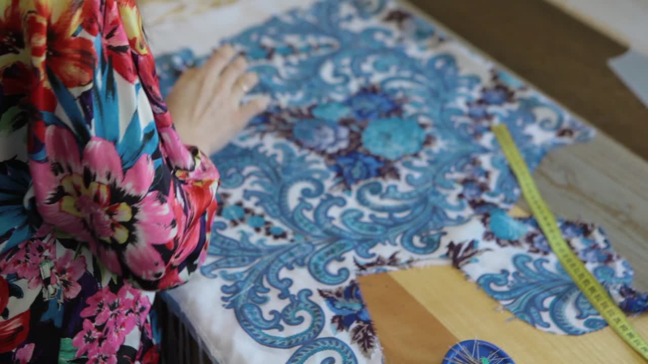 processo di progettazione della moda