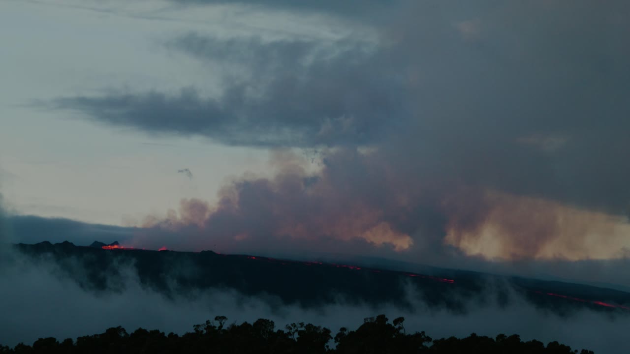 Mauna Loa erupting on Hawaii Island on November, 28th 2022