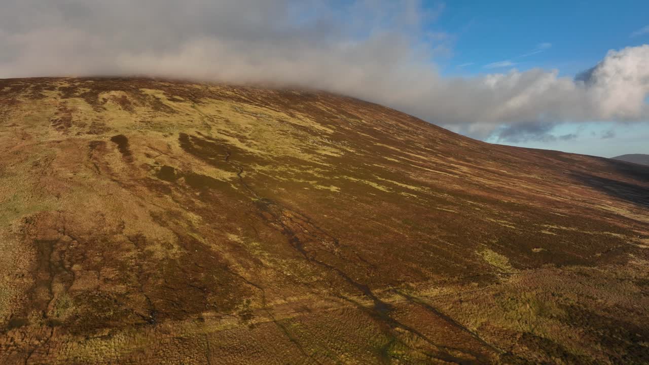 montaña tonelagee, wicklow, irlanda