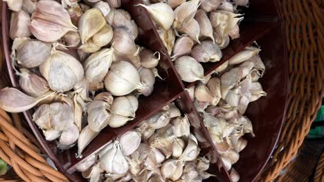 basket of garlic cloves