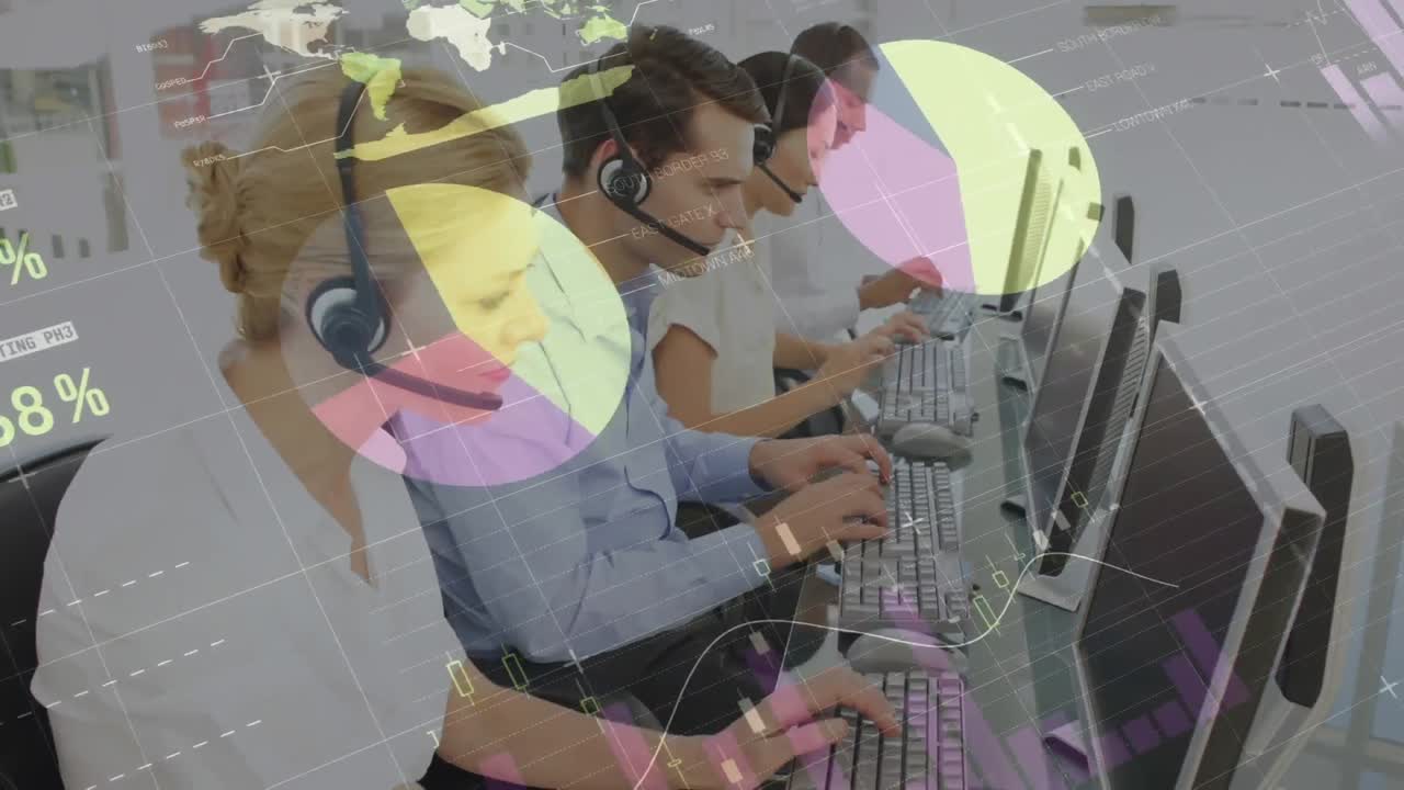 animación de estadísticas y procesamiento de datos sobre personas de negocios que usan auriculares telefónicos