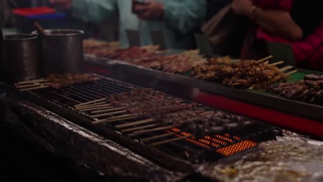 Seasoning-meat-at-Keelung-street-market:-a-sensory-feast-in-Taiwan