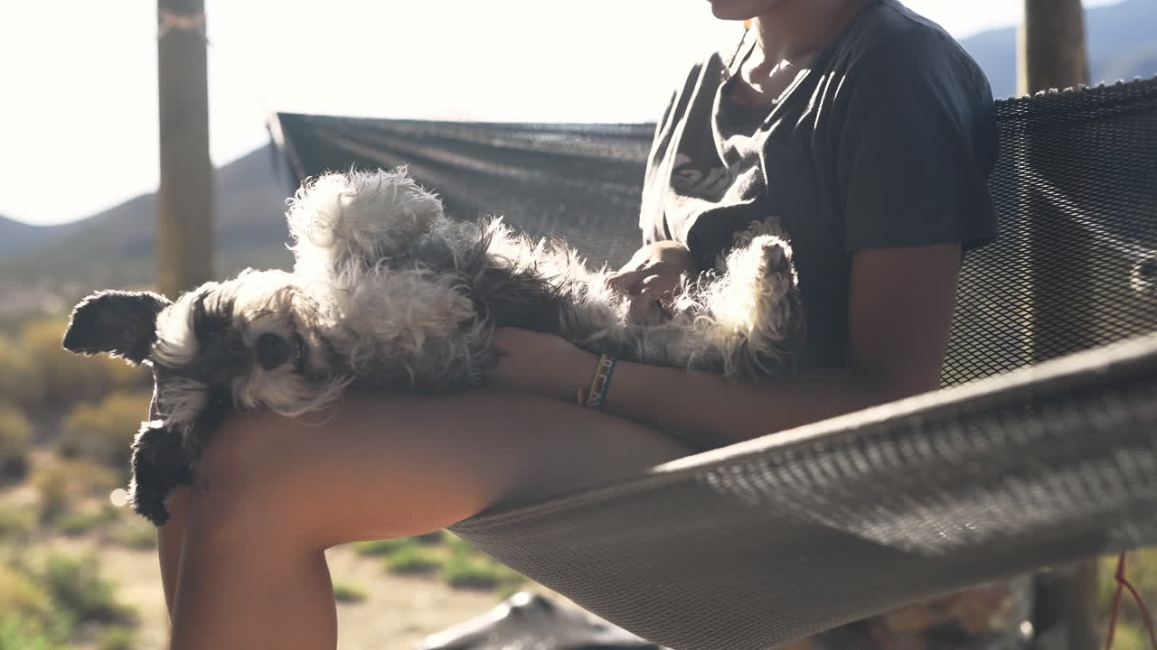 nadie puede resistirse a los buenos y viejos masajes de vientre.