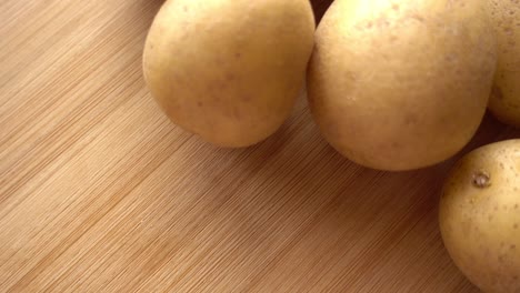 detail-of-a-potatoes-rotates