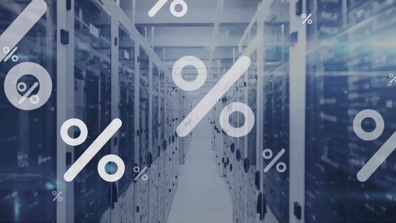 animación de símbolos de porcentaje y barras que caen en la sala del servidor en el fondo