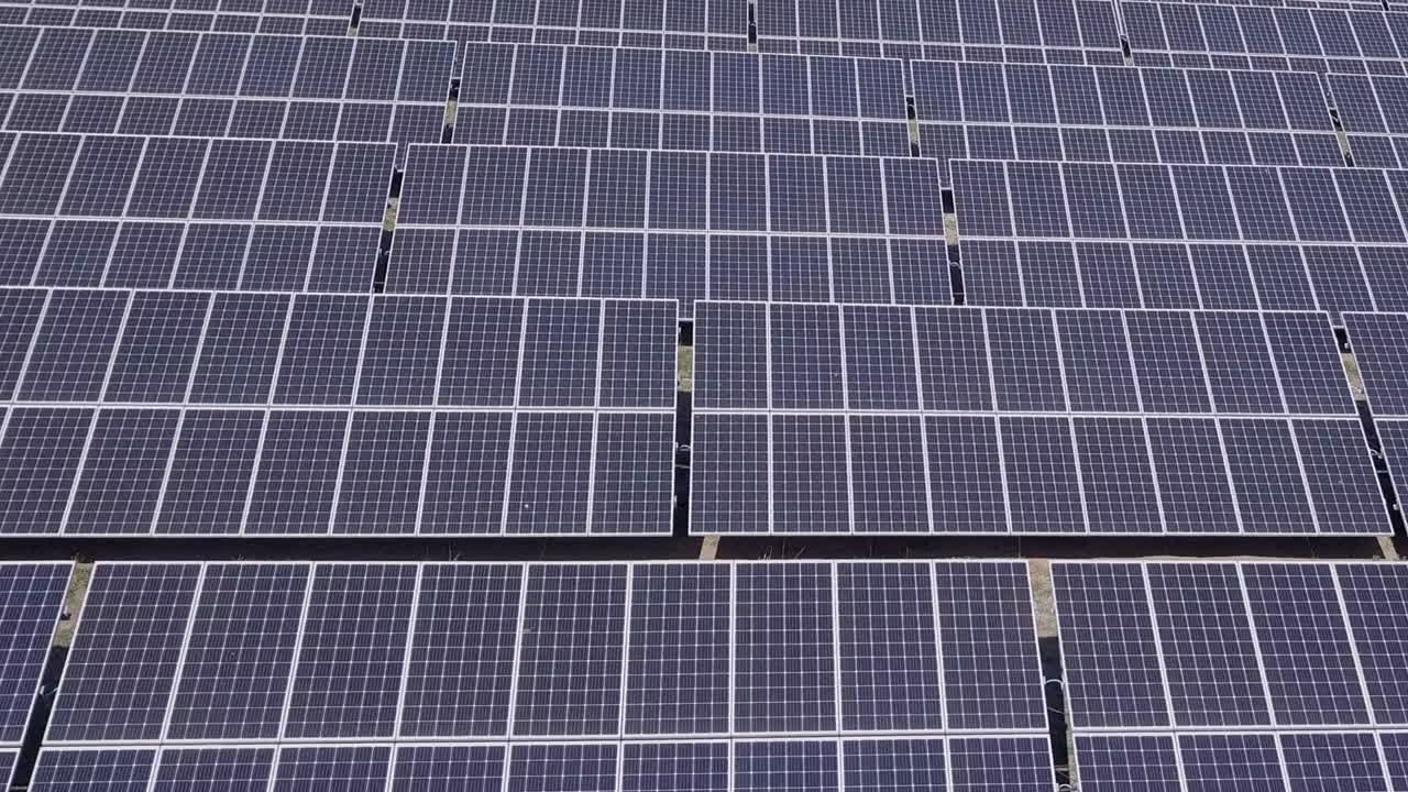 paneles solares: patrones y texturas en grandes antenas de granjas solares
