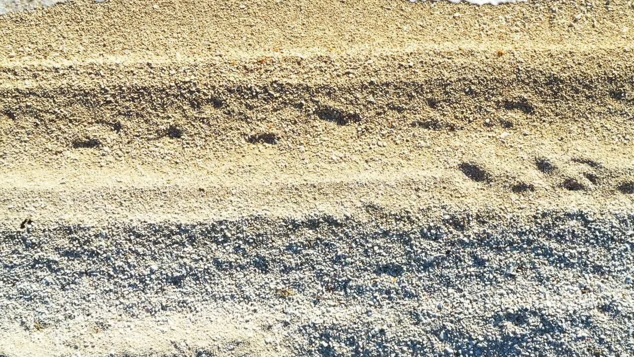 크로아티아의 아드리아 해의 긴 모래 해변