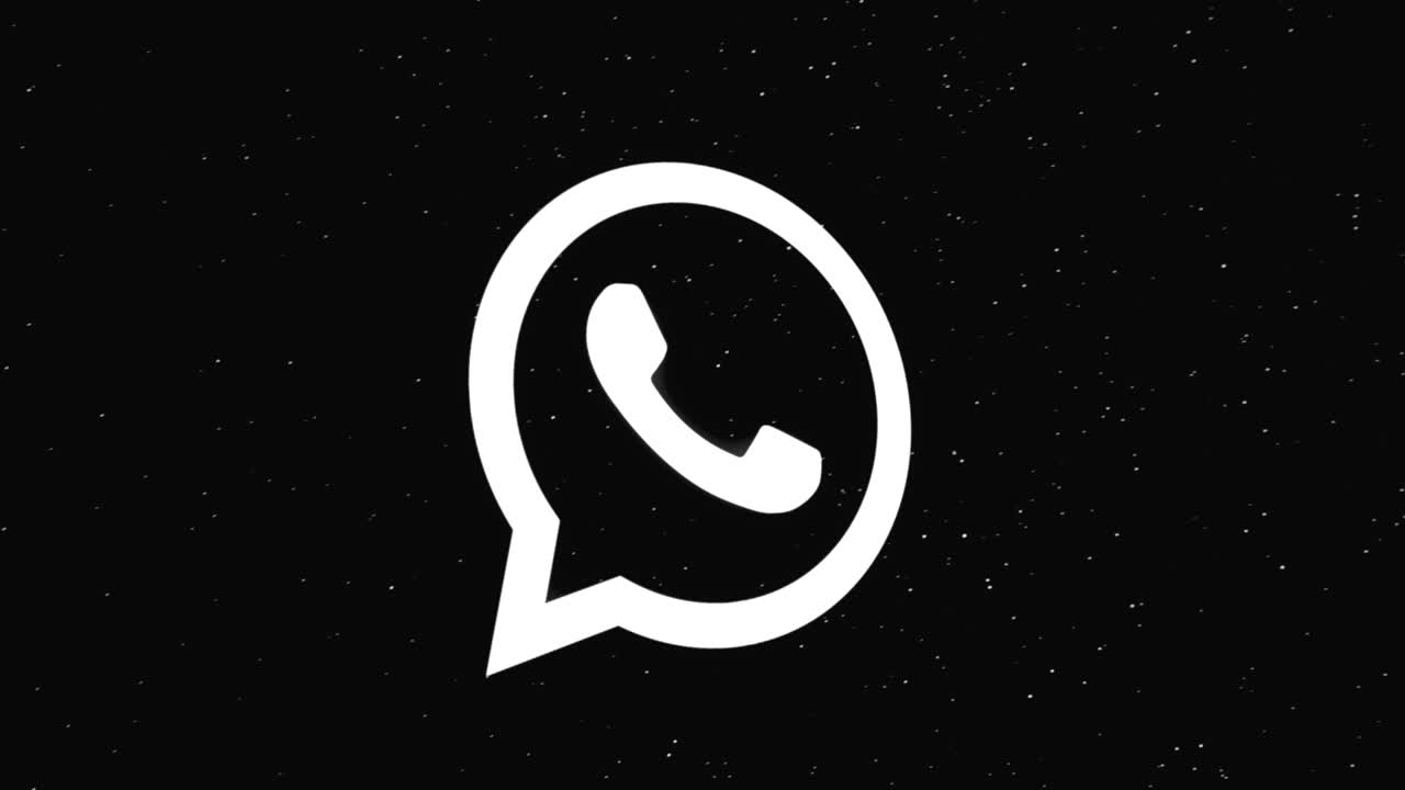 animación abstracta de la red de plexo desde el icono de whatsapp en fondo negro con partículas blancas que fluyen. animación. iconos de aplicaciones de redes sociales, tecnología, redes sociales e internet como telón de fondo