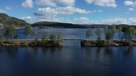 Road-cyclist-riding-in-beautiful-nature-in-Norway