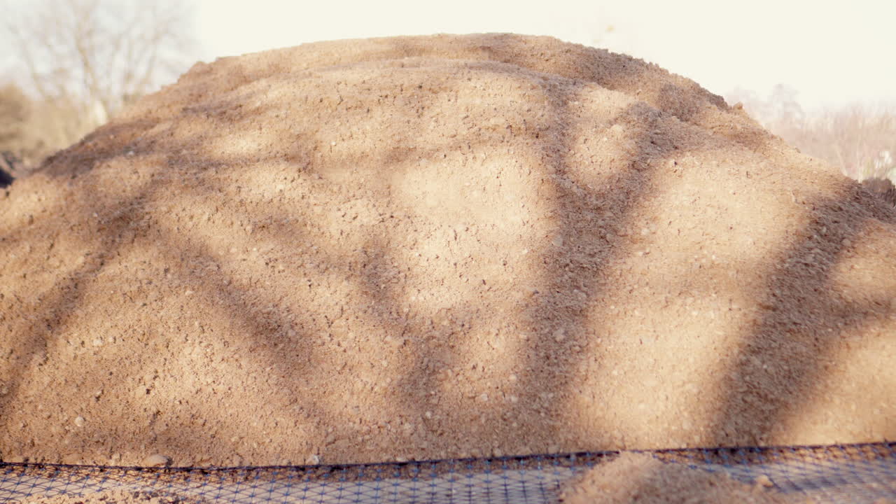 모래 분배 더미