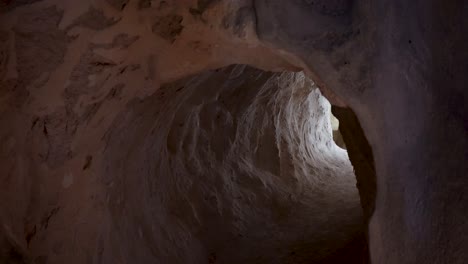 Tunnel-Im-Grab-Von-Herodium,-Israel,-Wie-Ein-Tunnel