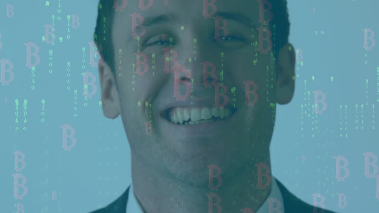 animación del procesamiento de datos sobre el hombre de negocios caucásico sonriendo