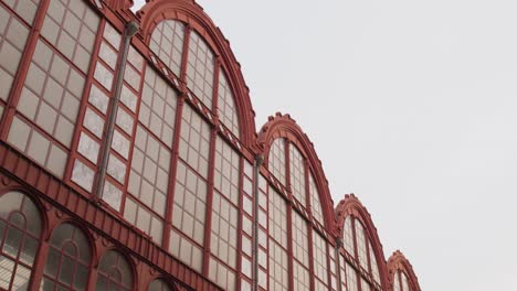 antwerp trainstation facade tracking shot