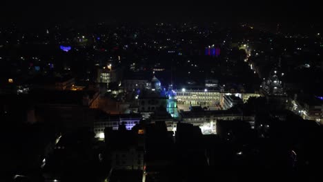 Una-Toma-De-Drones-Del-Famoso-Takht-Sri-Patna-Sahib-Es-Un-Gurdwara-En-El-Vecindario-De-Patna-Sahib-India-Fue-Para-Conmemorar-El-Lugar-De-Nacimiento-Del-Gurú-Gobind-Singh