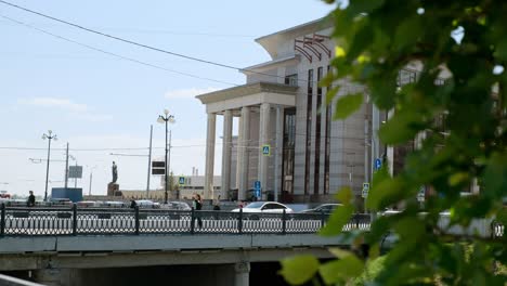 city street scene with building and bridge